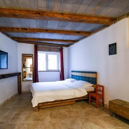 Lägenhet Downtown Rustic *
