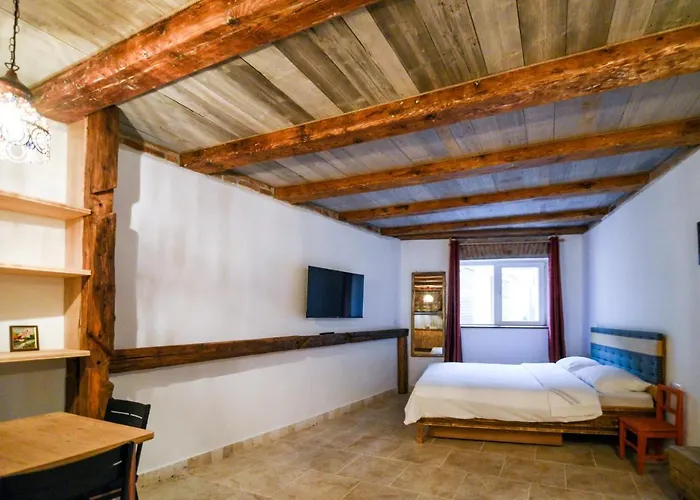 Apartment Downtown Rustic